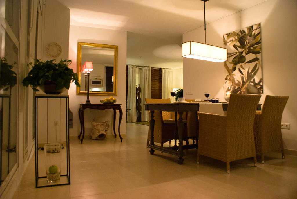 Penthouse Alora Lägenhet Rum bild